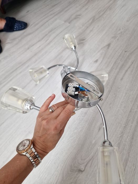 Lustre in stare perfecta