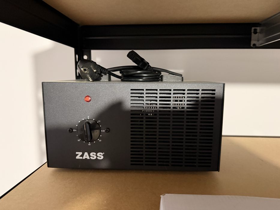 Lumini hexagonale, steamer Karcher, suflanta, solutii detailing, cort