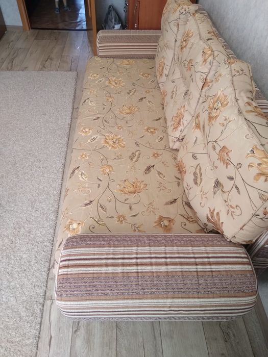 Продам диван б/у