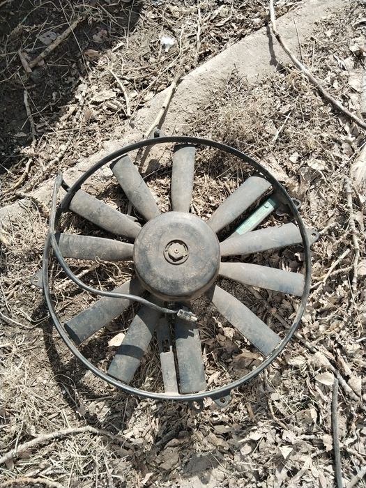 Продам вентилятор охлаждения двигателя Мерседес