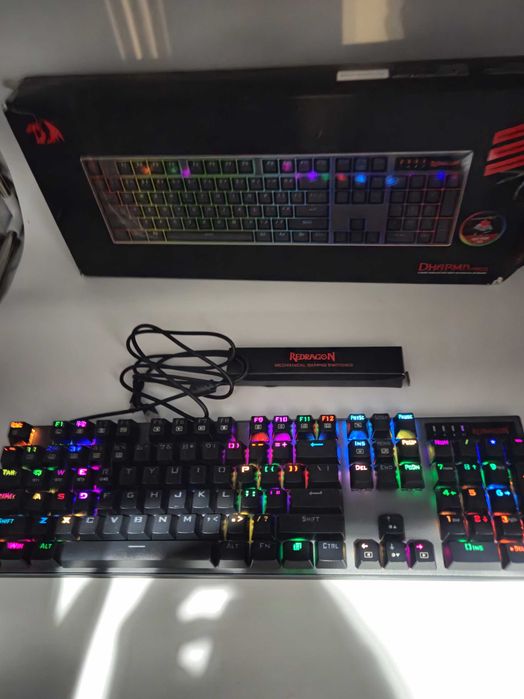 Tastatură mecanică wireless Redragon K556 PRO Dharma, RGB - Grad E