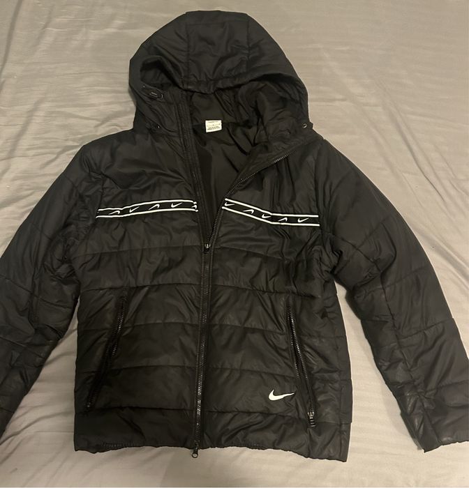 Geaca nike puffer