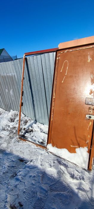 Дверь металлическая