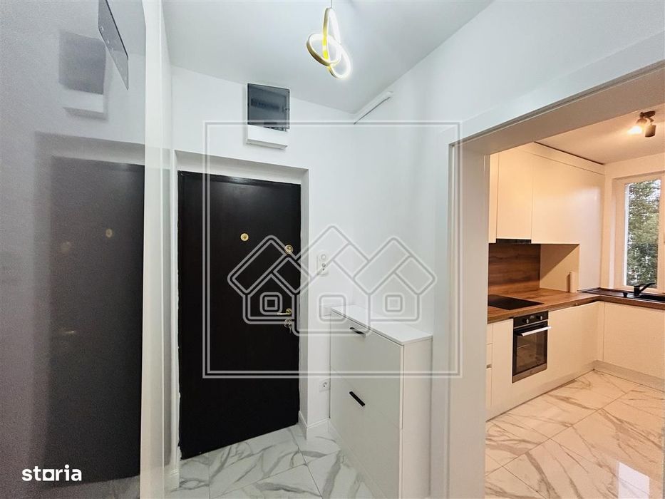 Ap cu 2 camere, mobilat modern, balcon inchis, Zona Rahovei