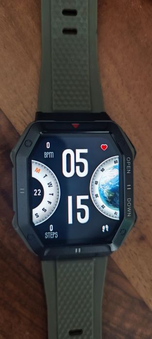 Smartwatch militar ZeeTech