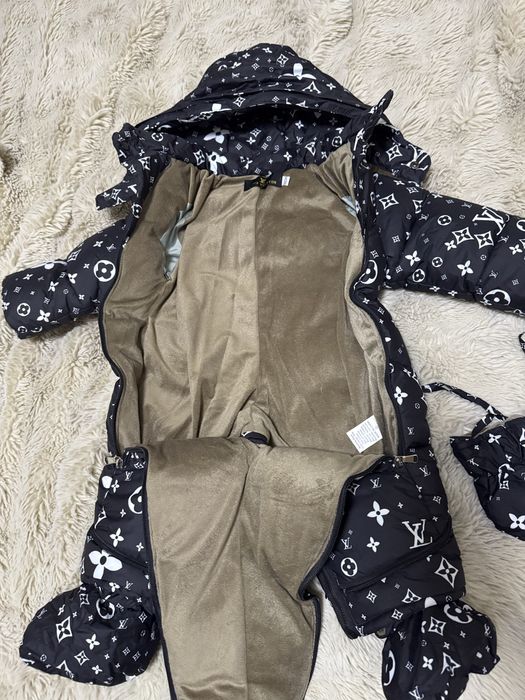 Продам зимний комбинезон