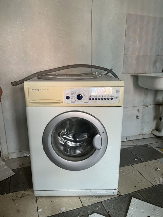 Продам стиральную машинку