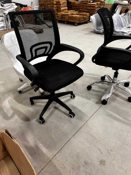 Компьютерное/офисное кресло