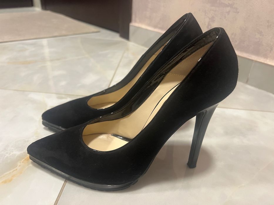 Обувки на ток Pier Lucci 38 номер