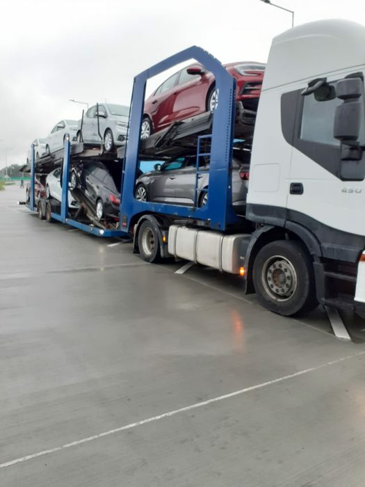 Transport auto pe platformă/ tractari Germania, Olanda, Italia, Belgia