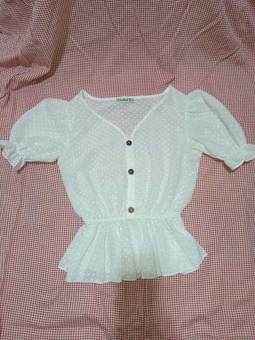 Женские футболки