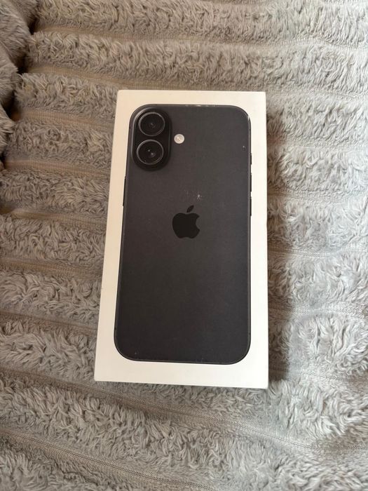 iPhone 16 128 GB nou sigilat 3500 de lei negociabil