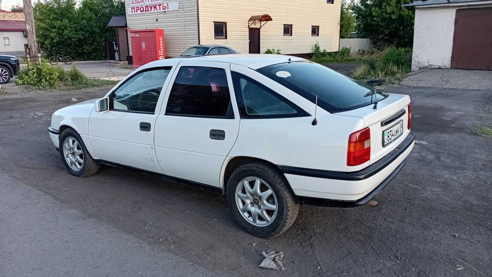 Opel Vectra а 2.0л. АКПП
