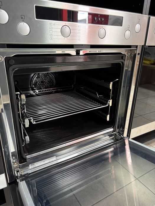 Miele H4418 EP Фурна за вграждане с керамичен плот с Пиролиза/24 мес гаранция