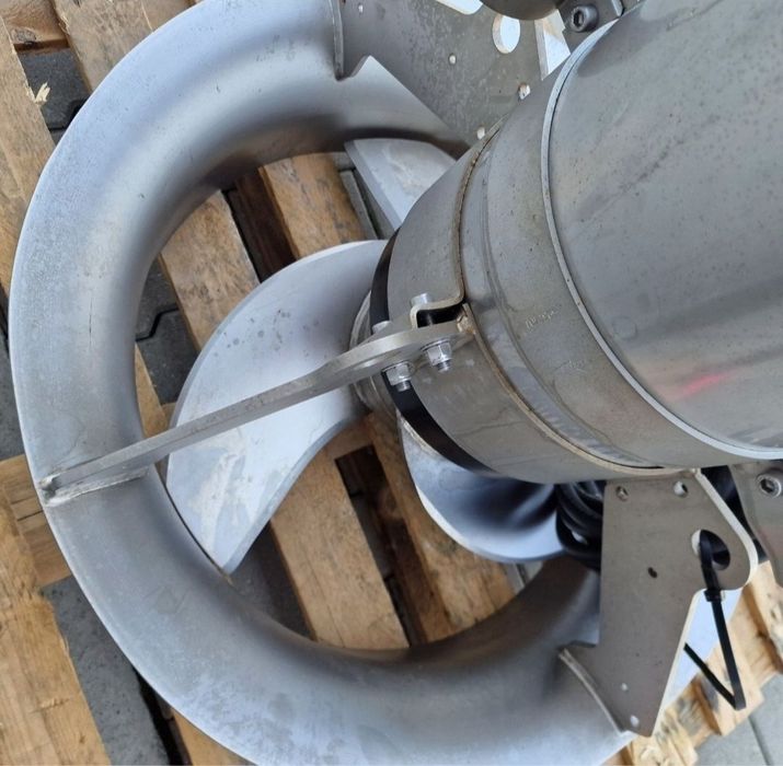 Pompă  Sumesibilă Mixer POMPE FLYGT TIP PP ULTRA LOW HEADestecare /Bazine.Flygt 4680 Trifazic Nou 25 KW