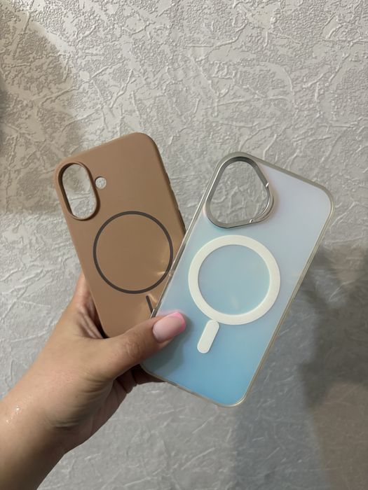 Продам новые чехлы на айфон 16