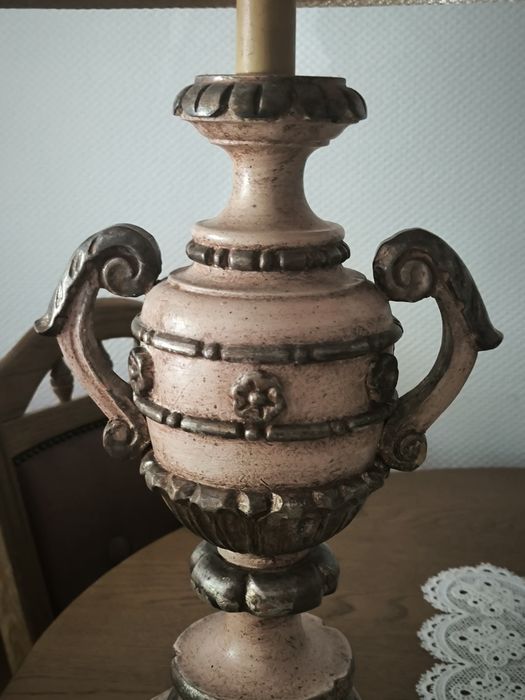 Старинен лампион