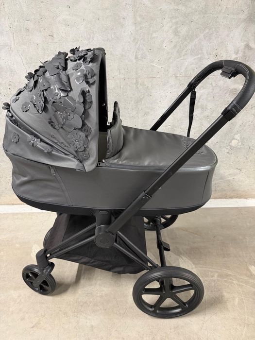 Cybex Priam 3.0 Simply Flowers Grey - Fashion, sistem 2 in 1