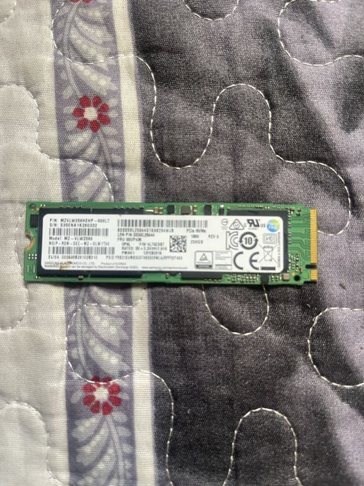 ssd samsung PCle NVMe 256gb model mz-vlw2560