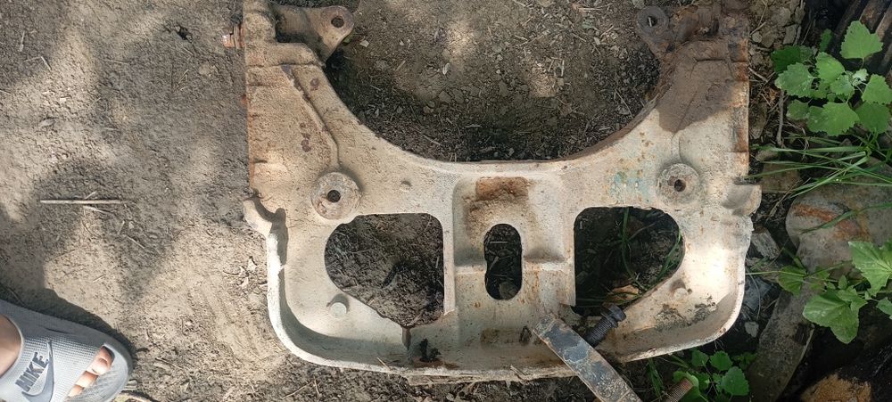 Yumzi traktor zapchaslari