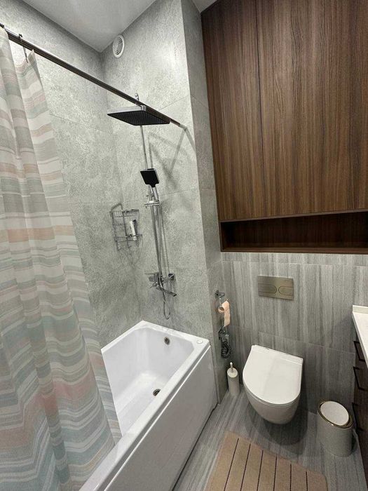 Сдам евро квартиру на Новомосковская дархан