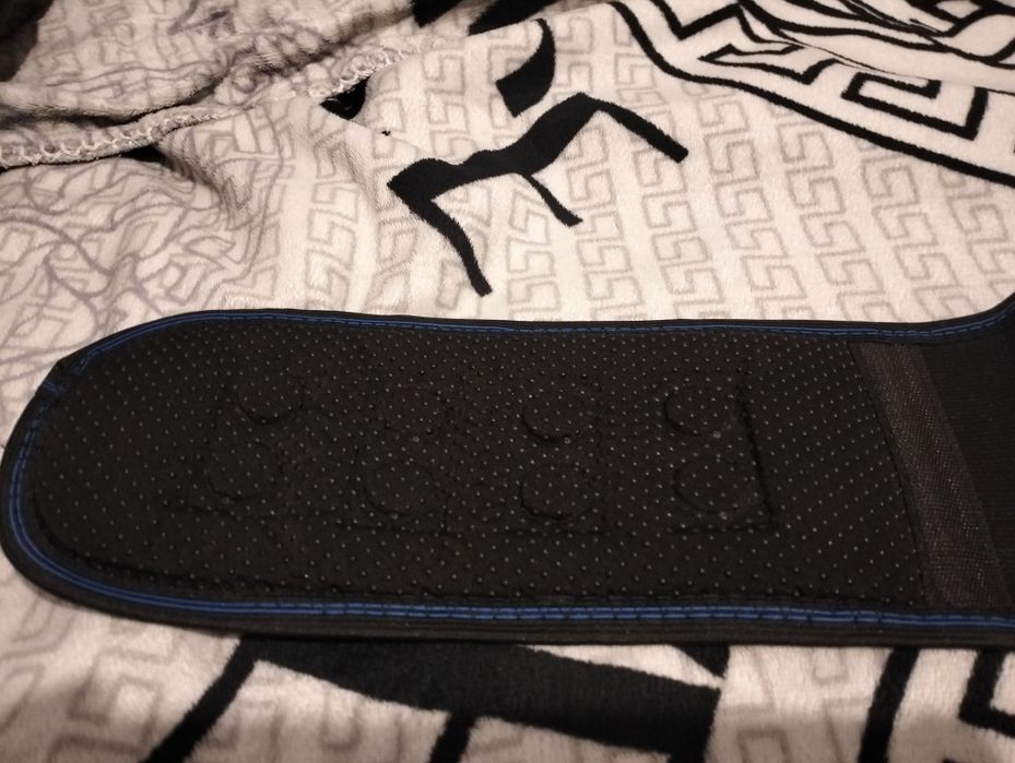 Продаю пояс турмалин