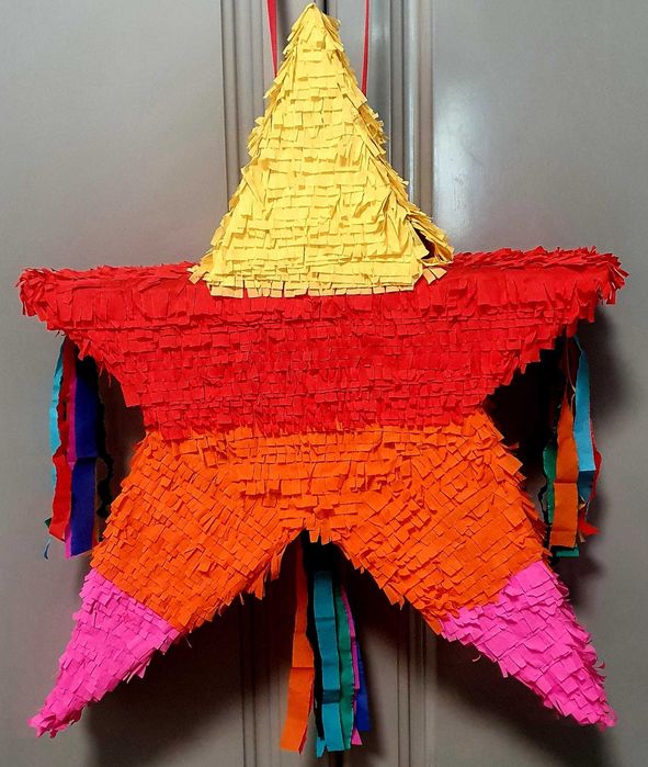 Piniate pt petreceri