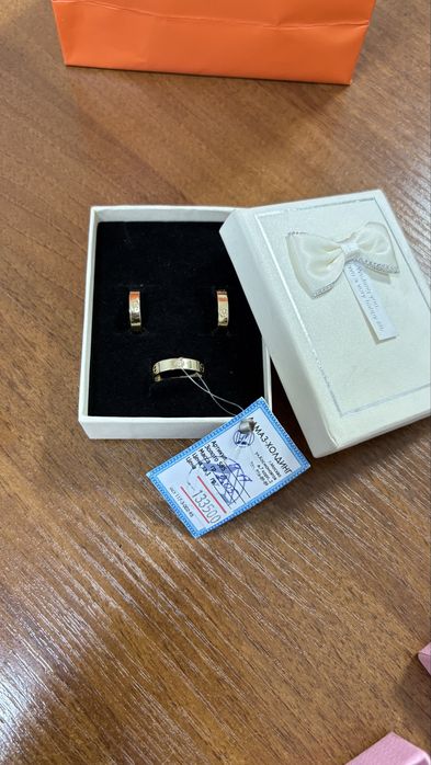 Продается золотое украшения