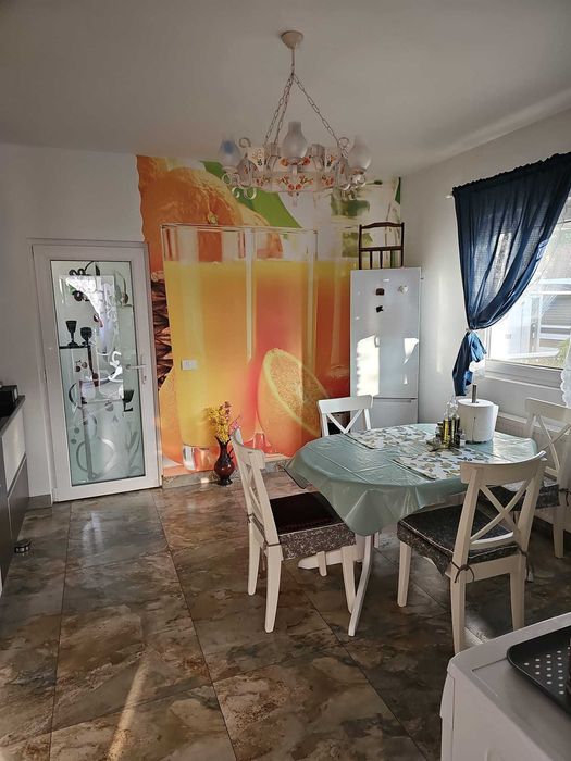Casa P+1 cu anexe