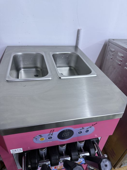 Фризер для мягкого  мороженого