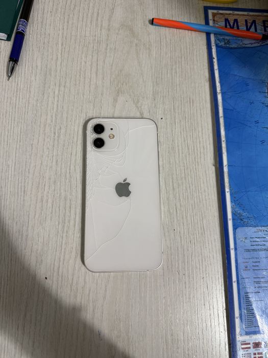 Iphone 12 СРОЧНО продам. Торг есть.