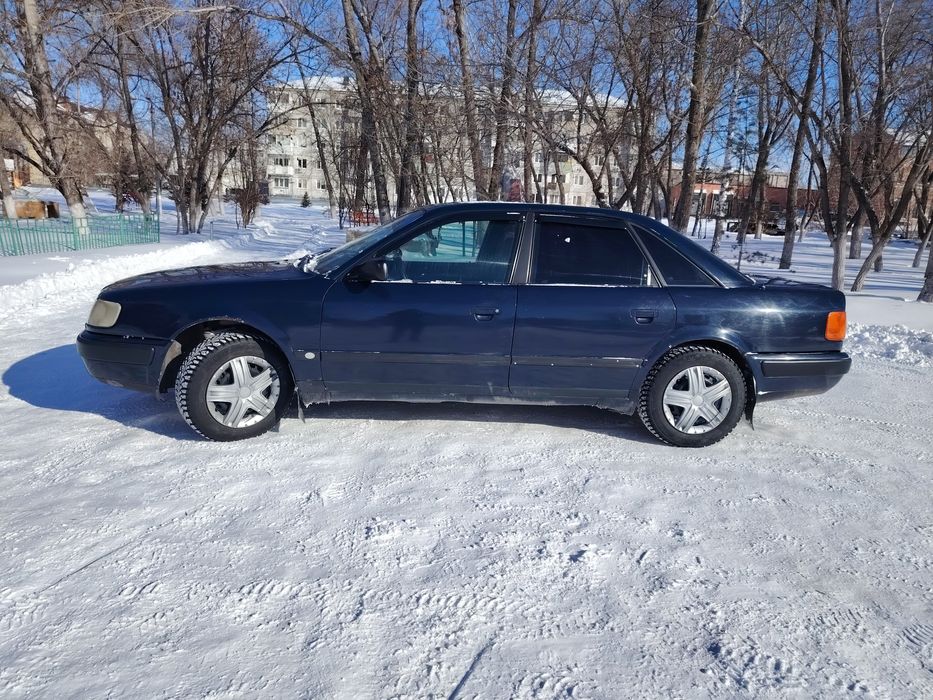 Продам ауди на полном ходу