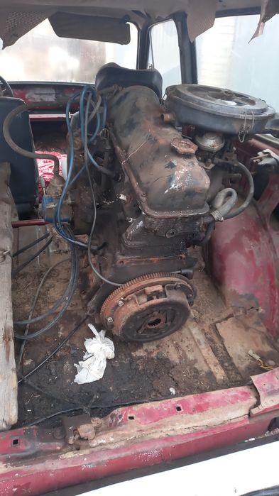 Автомобиль Нива  1994 года