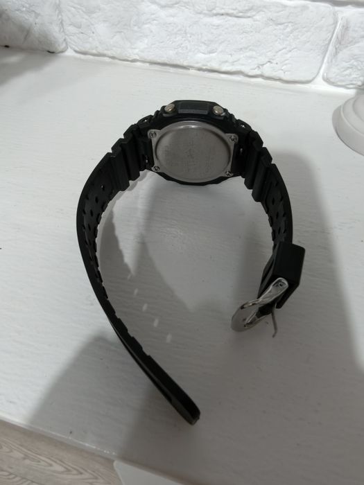 Продам CASIO G-Shock GA-2100-1AER