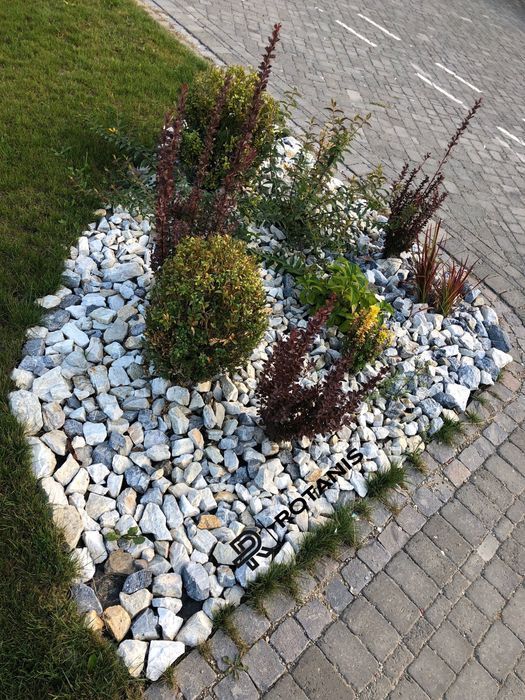 Piatra concasata ornamentala pentru gradina curte