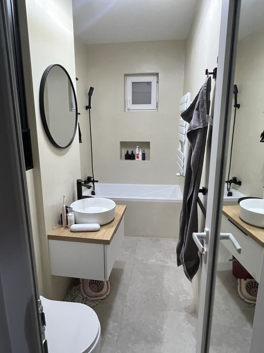 Micro 20 Apartament Modern Proaspat Renovat cu Loc de Parcare