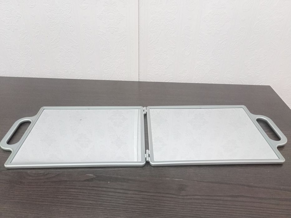 Продам зеркало для парихмахерских