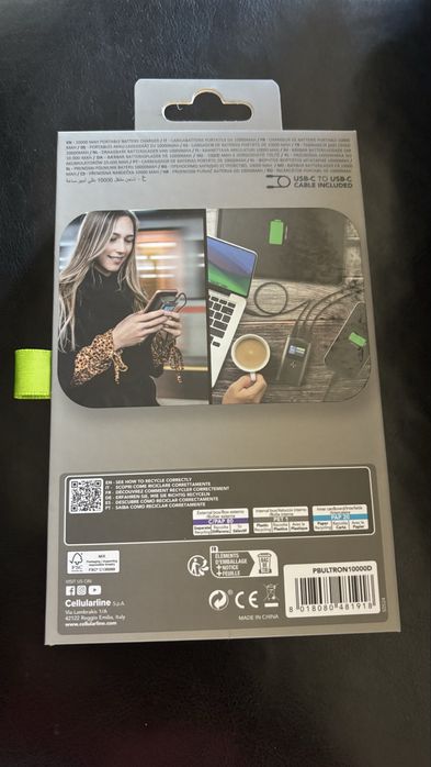 Външна батерия CELLULAR LINE ULTRON LCD дисплей 30w 10000mah