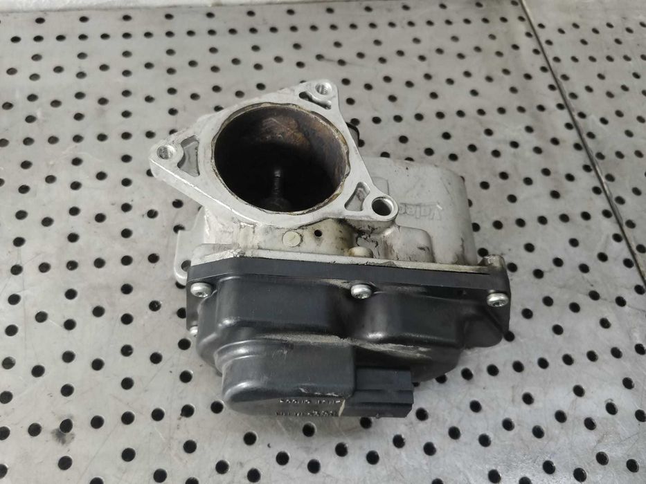 egr 2.0 tdi cbd audi a3 8p a4 b8 a5 8f vw golf 6 passat b7 tiguan 5n  03l131501e