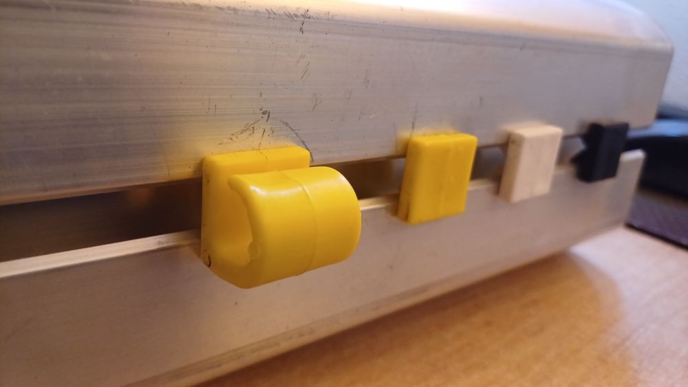 Cleme carlige plase porți de fotbal din aluminiu cu canal de minim 8mm