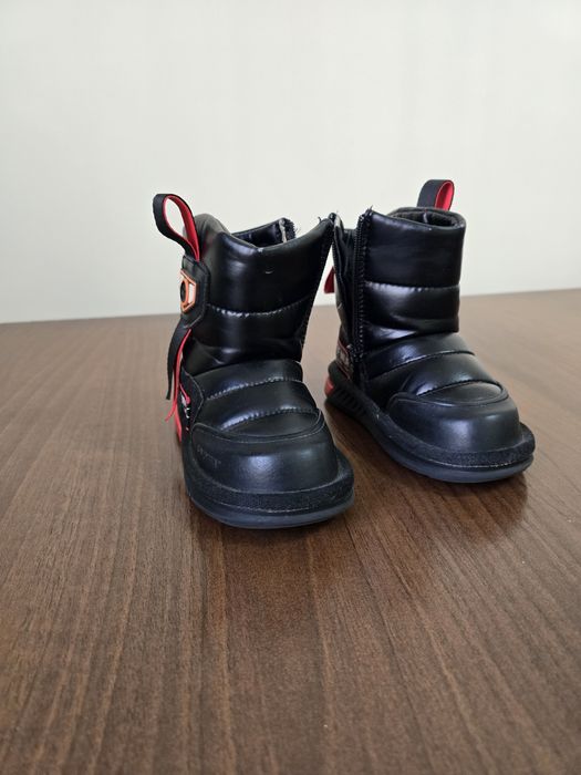 Продам детс3ие сапожки