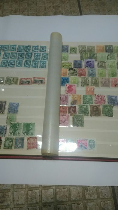 Уникални пощенски марки