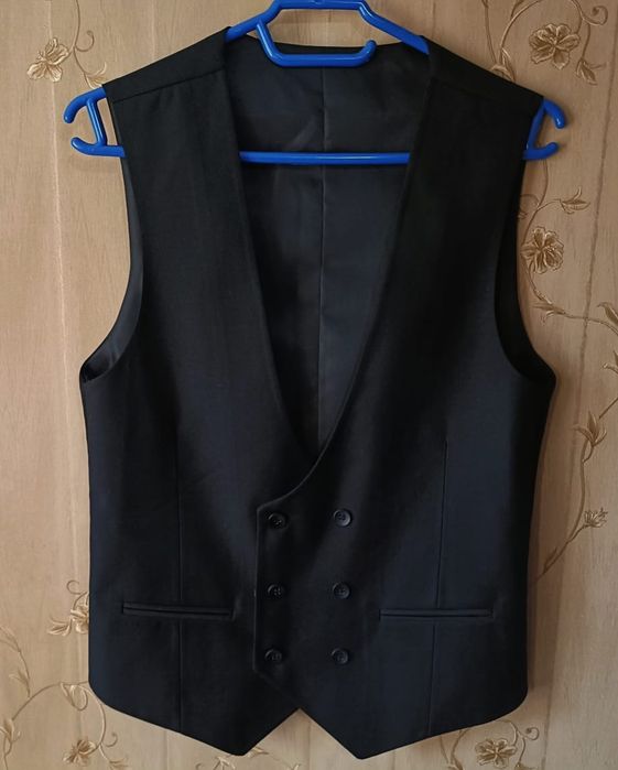 Продам костюм мужской