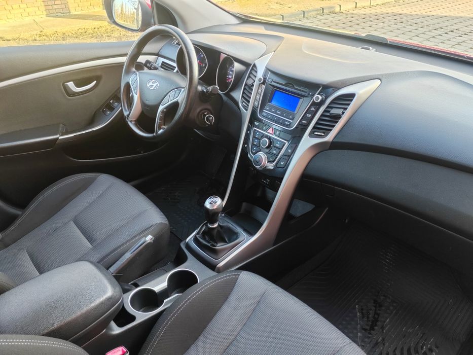 Hyundai I30 Fab. 2015 E Proprietar Volan si scaune încălzite 170000km