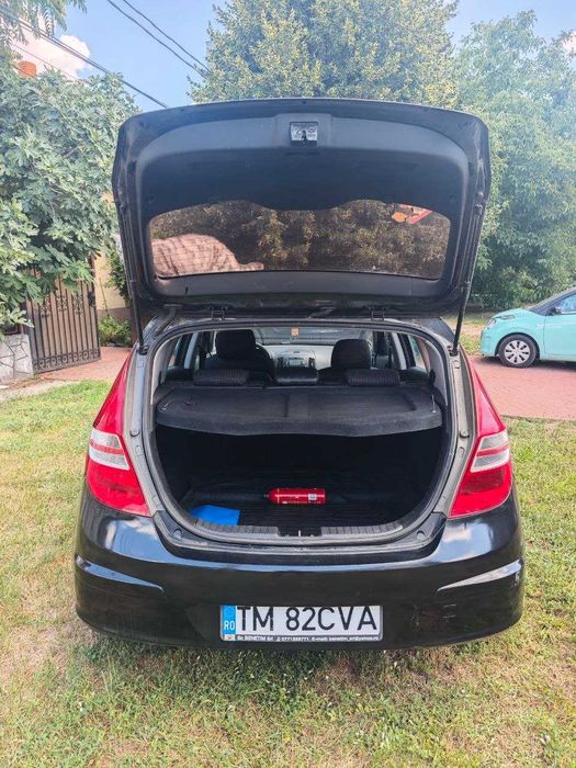 Hyundai i30 1.6 Benzină (122 CP) - An 2007 - 196.400 km reali - Foarte îngrijită!
