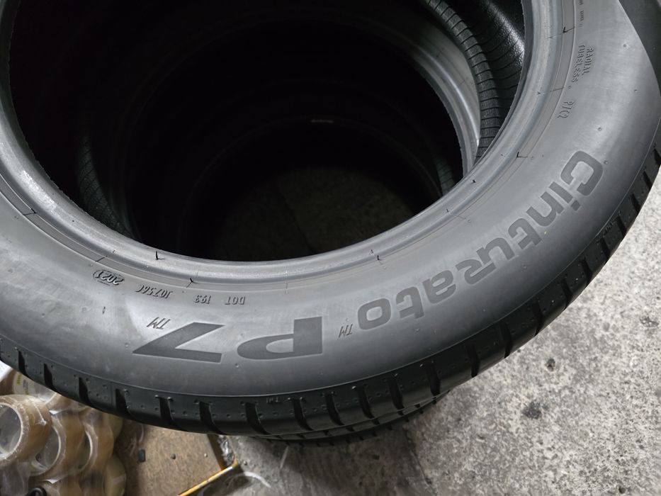 Pirelli 215/55 R17 94V vară