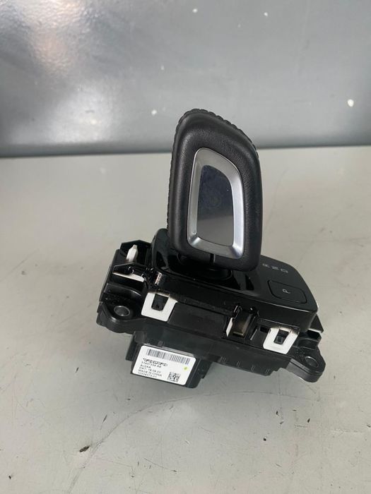 Nuca schimbator cutie viteze automata VOLVO XC40 2019 31437334