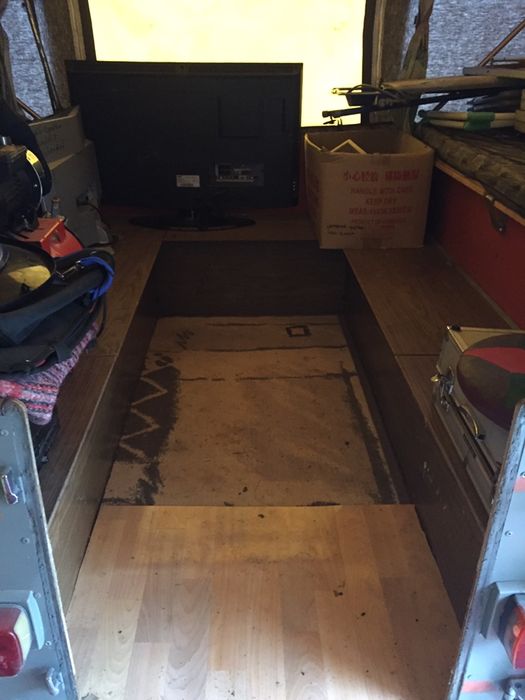 Каравана палатка Камптурист без документи за стационарно ползване