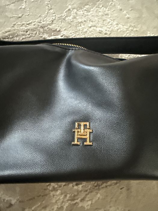 Сумка Tommy Hilfiger