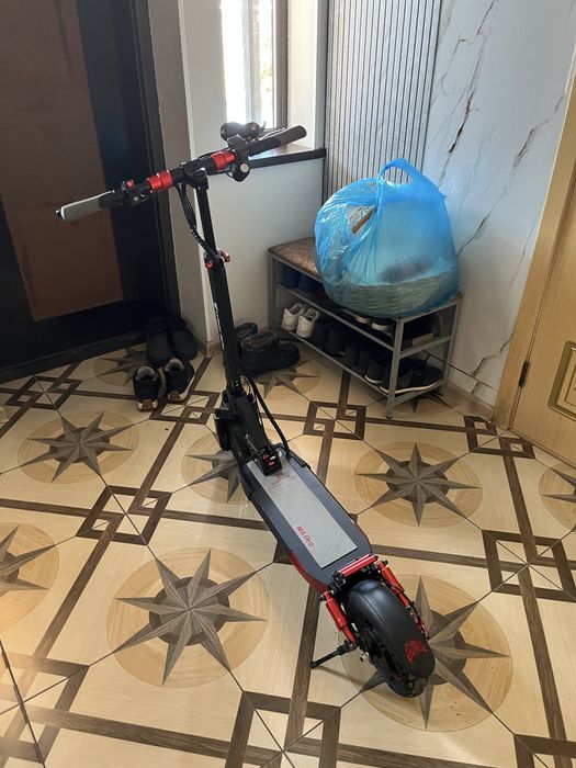 Электросамокат KUQUAY M4 pro